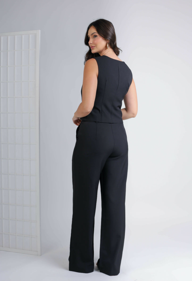 Conjunto Feminino de Alfaiataria Premium: Blusa Manga Curta e Calça Reta