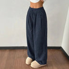Calça Sara™ em Malha Texturizada Premium com Modelagem Ampla