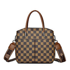 Bolsa Manhattan™ com Acabamento Luxuoso e Alça de Ombro Removível /  Meticulosamente Desenhada para Mulheres de Bom Gosto!