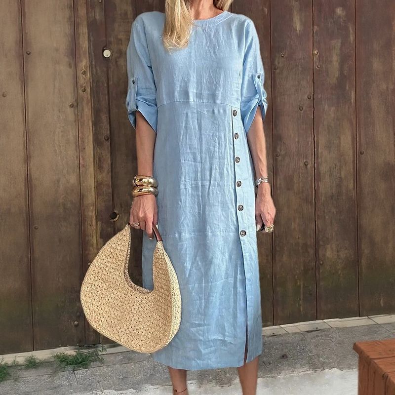 Vestido Adélie™ em Linho de Algodão com Botões Laterais e Fenda Sofisticada / Movimento e Elegância na Medida Certa!