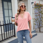 (COMPRE 1 LEVE 2) Blusa Elvara™ com Decote V e Estilo Atemporal
