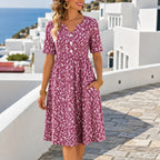 Vestido Valentina com Botões Frontais, Estampa Floral e Mangas Curtas